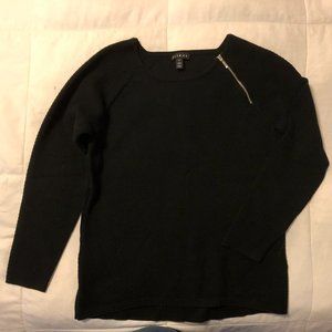 Black Crew Neck Sweater, Size Large